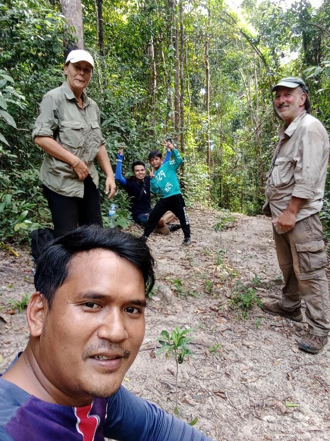 Bee Bee'S Chalets Home Stay And Trekking Banlung 外观 照片