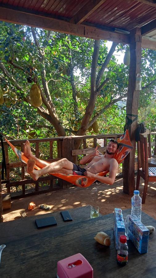 Bee Bee'S Chalets Home Stay And Trekking Banlung 外观 照片