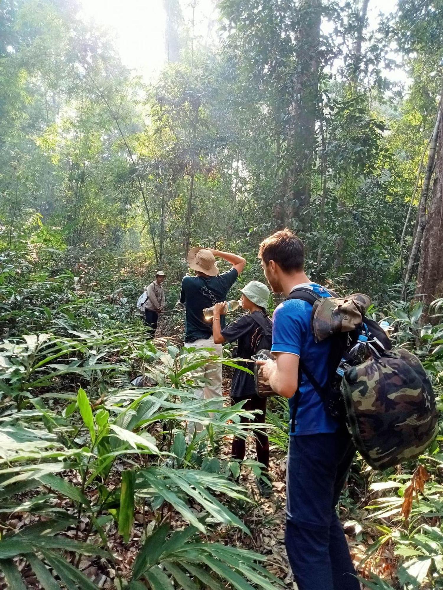 Bee Bee'S Chalets Home Stay And Trekking Banlung 外观 照片