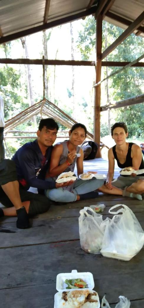 Bee Bee'S Chalets Home Stay And Trekking Banlung 外观 照片