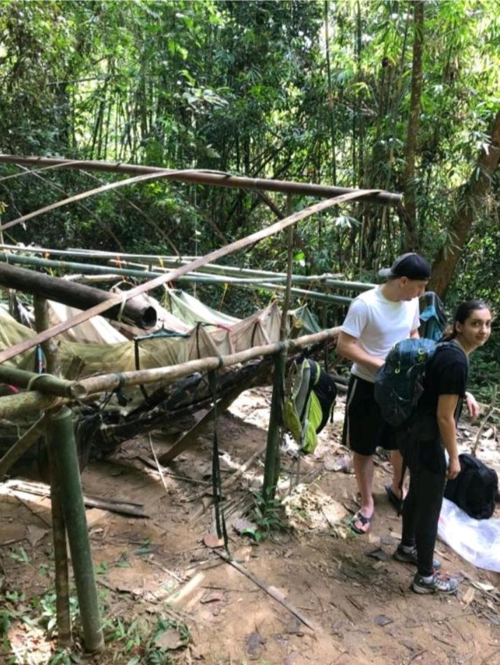Bee Bee'S Chalets Home Stay And Trekking Banlung 外观 照片