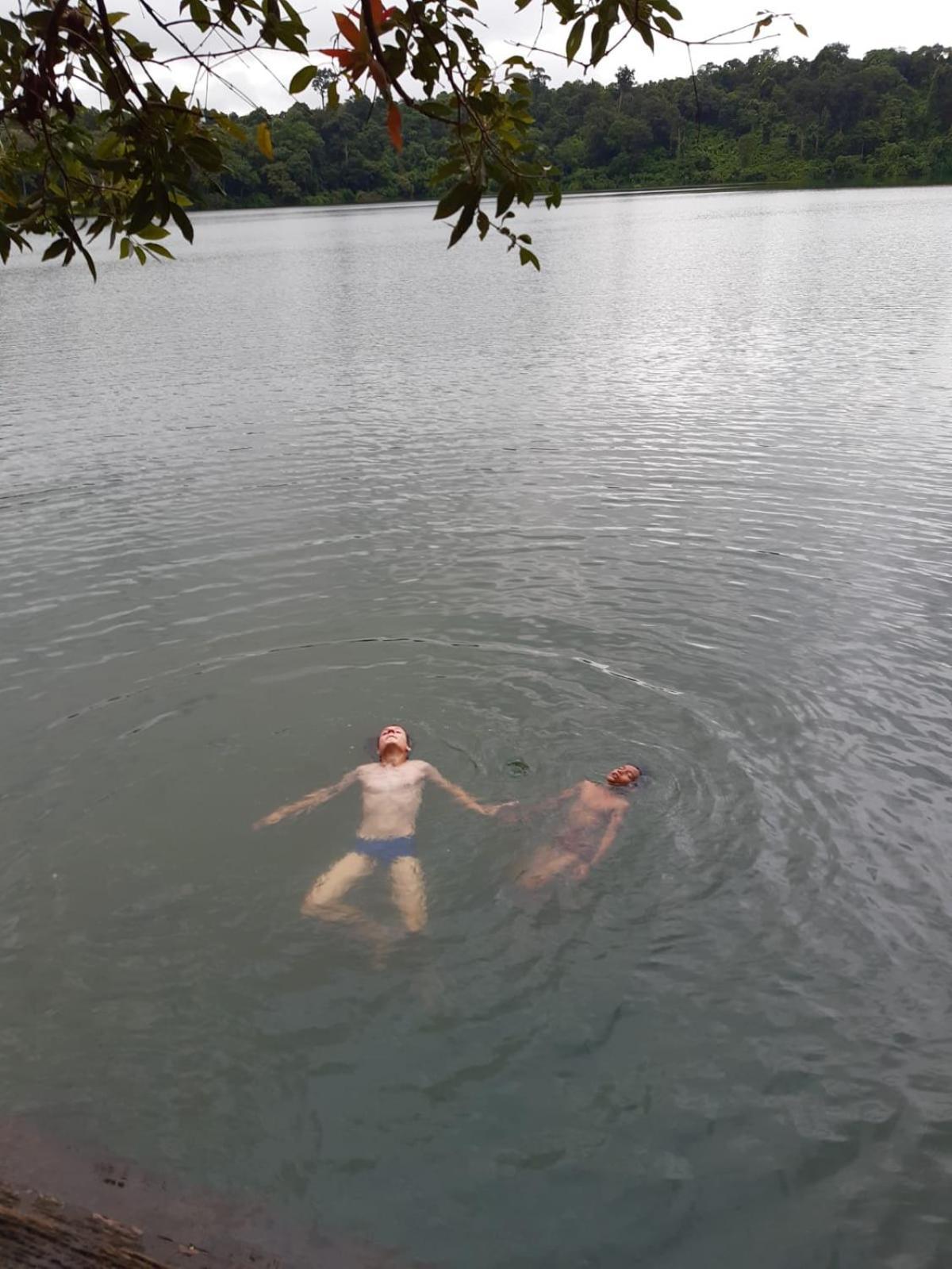 Bee Bee'S Chalets Home Stay And Trekking Banlung 外观 照片