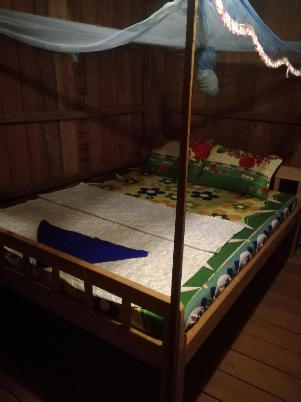Bee Bee'S Chalets Home Stay And Trekking Banlung 外观 照片