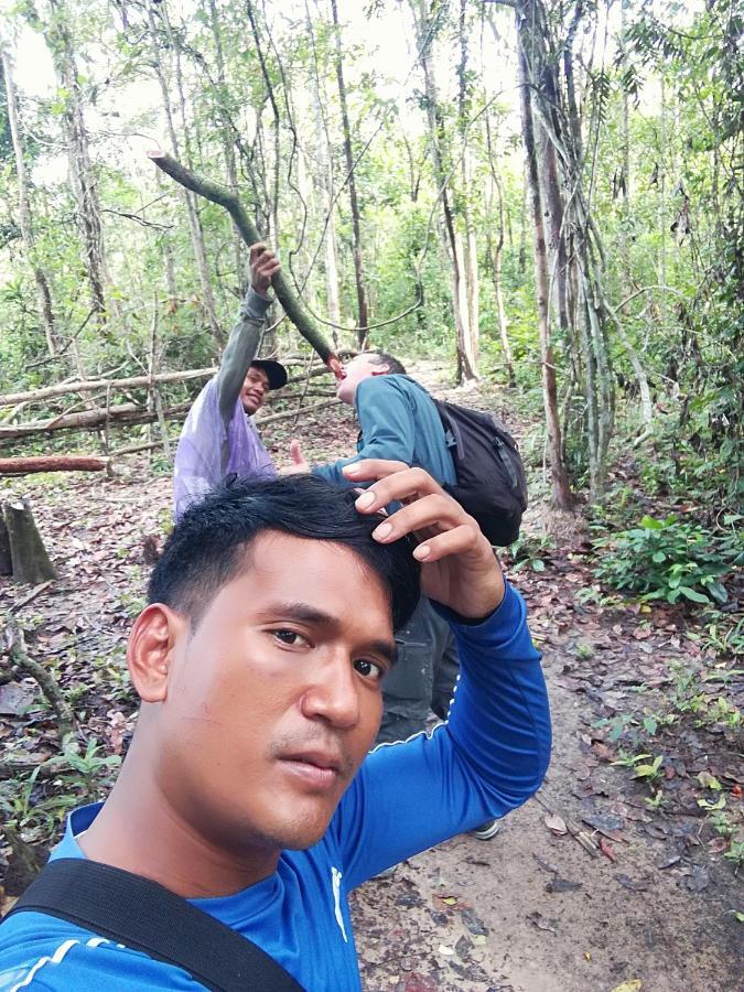 Bee Bee'S Chalets Home Stay And Trekking Banlung 外观 照片